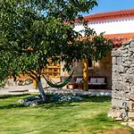 Casal Fontainhas- Country With Pool *