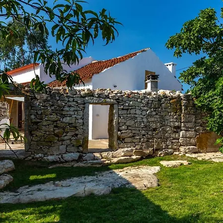 Casal Fontainhas- Country With Pool Ferienhaus *