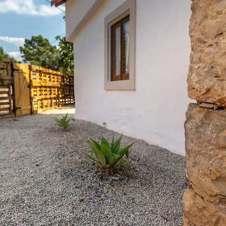 Casal Fontainhas- Country With Pool *