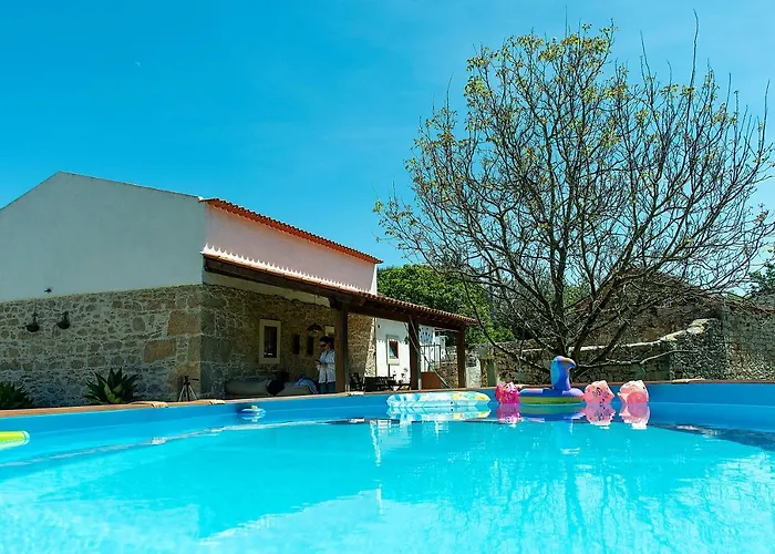Casa de Férias Casal Fontainhas- Country With Pool *
