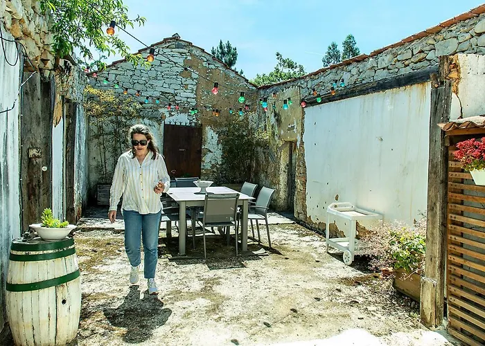 Casal Fontainhas- Country With Pool Holiday home *